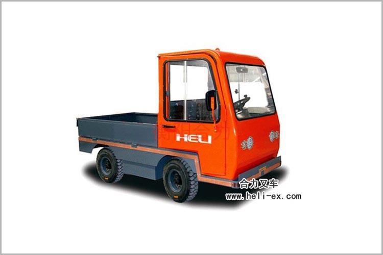 濟(jì)寧叉車的保養(yǎng)分為四類，即日常保養(yǎng)，一級保養(yǎng)，二級保養(yǎng)、三級保養(yǎng)，日常保養(yǎng)是每天都要進(jìn)行的保養(yǎng)